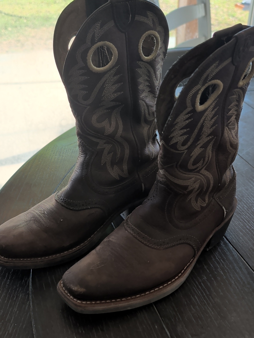 Ariat Dark Brown Western Cowboy Boots with Embroidered Shaft